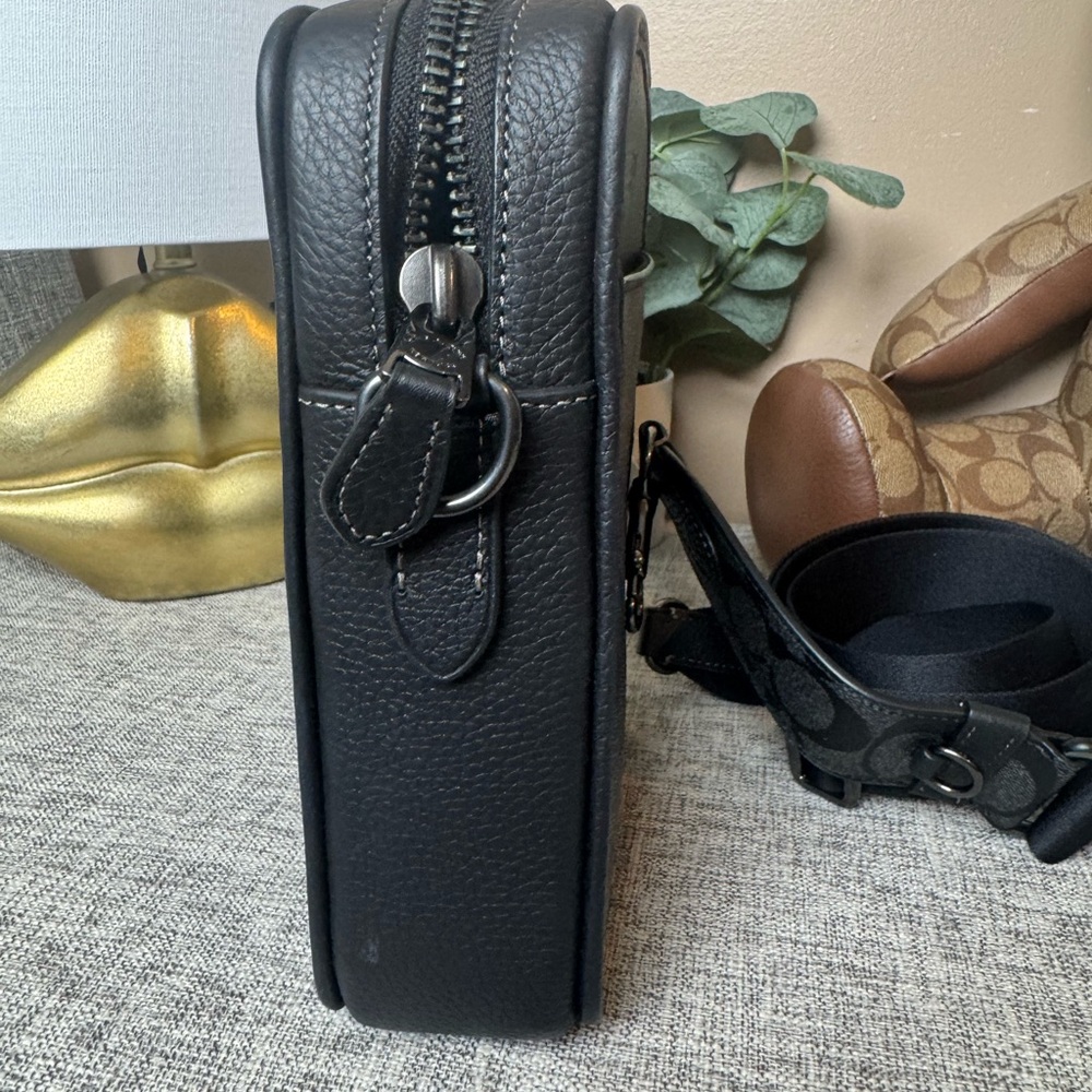 $189 COACH SULLIVAN In Signature Canvas Crossbody - Picture 4 of 8